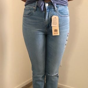 Levis 724 High Rise Straight Sculpt